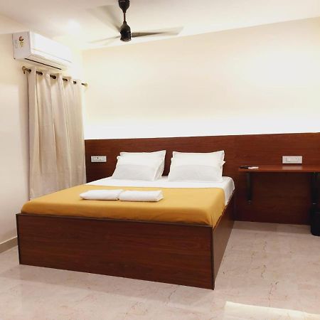 Hotel Chippy Residency Chennai Esterno foto